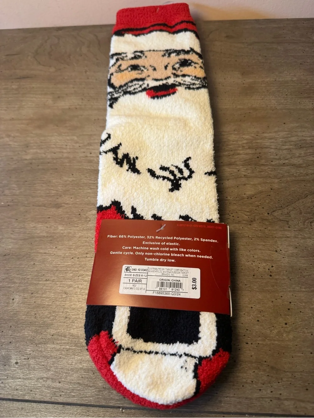 Wondershop Men's Red, White & Black Santa Fuzzy Socks